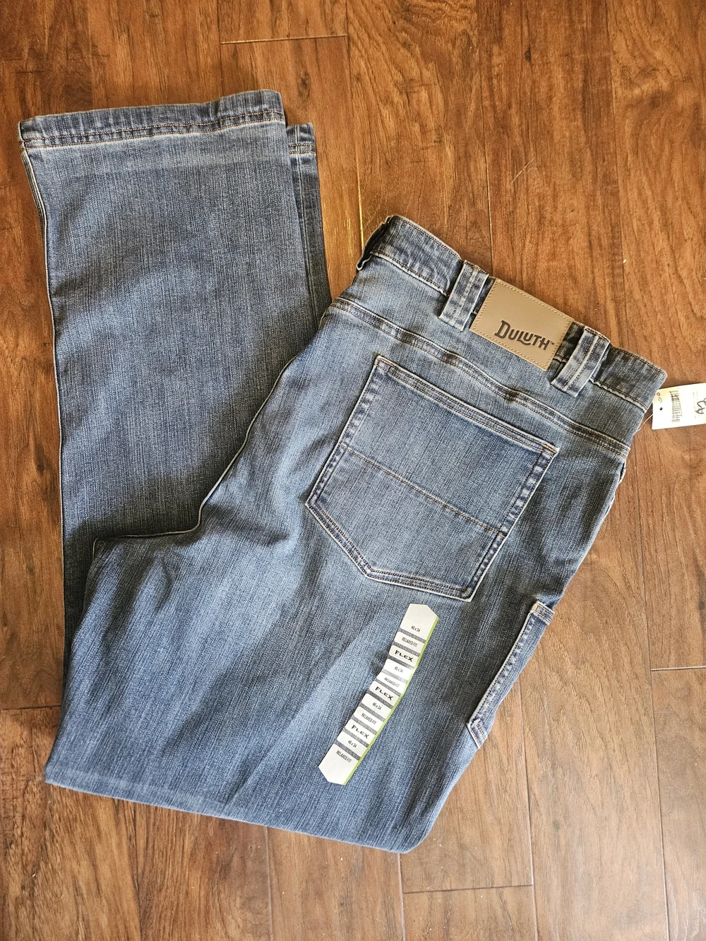Duluth Trading Co Men’s Light Blue Relaxed Jeans 46 X 34 Nwt